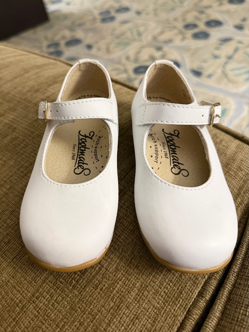 Footmates White Girls Mary Jane Dress 8.5 Leather Shoes